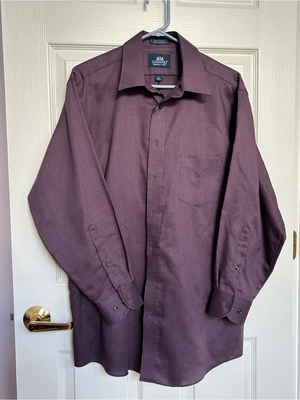 Stafford Men's Dress Shirt - Plum/Burgundy